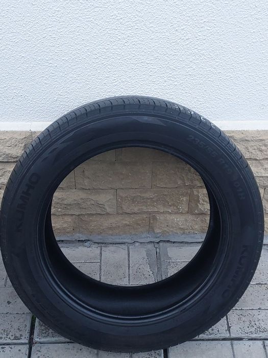 235/55/ R19,  Pirelli P8 FS, 2019 р.в.