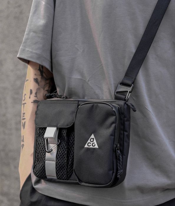 Чоловіча сумка месенджер NIKE ACG DAYMAX HJ8180-010 ОРИГІНАЛ