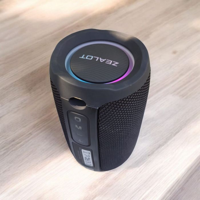 Беспроводная колонка ZEALOT S49 (Super Bass, RGB)