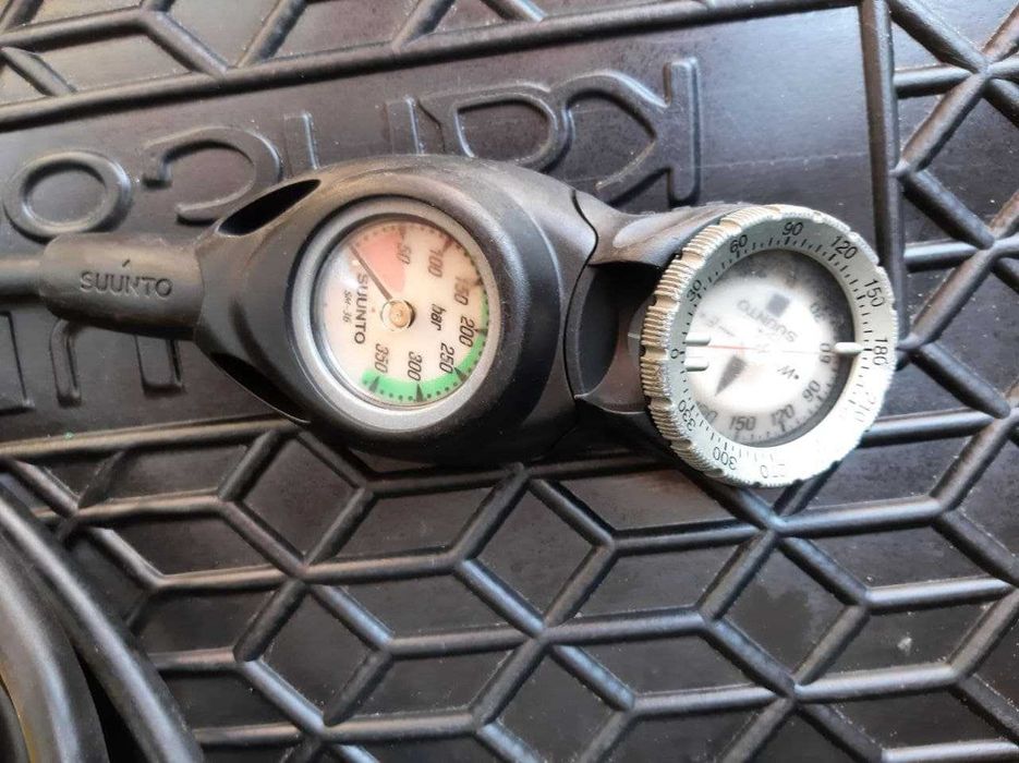 Консоль SUUNTO TWO + Регулятор Cyklon 3950 комплект для дайвинга