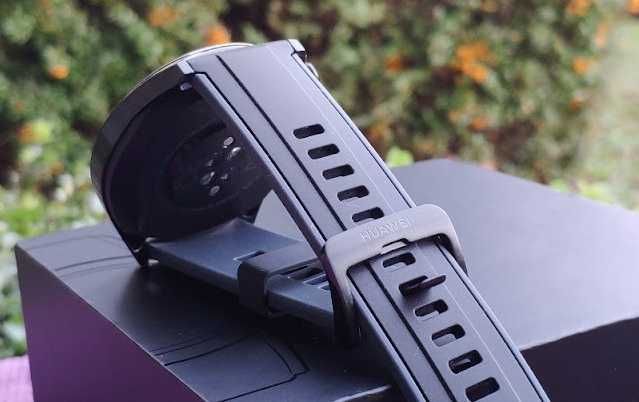 Смарт розумний годинник HUAWEI GT SPORT FTN-B19 НОВІ