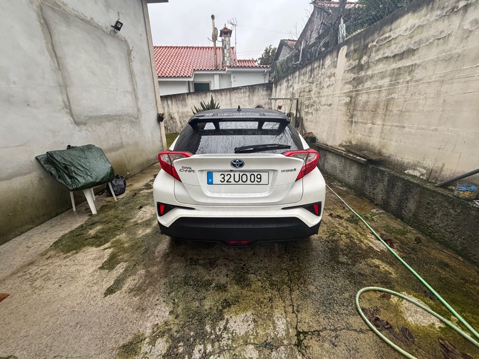 Toyota C-HR 1.8 HSD Comfort | Híbrido | Automático