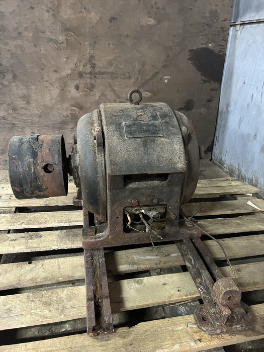 Електричний двигун 7кВт, 970об.