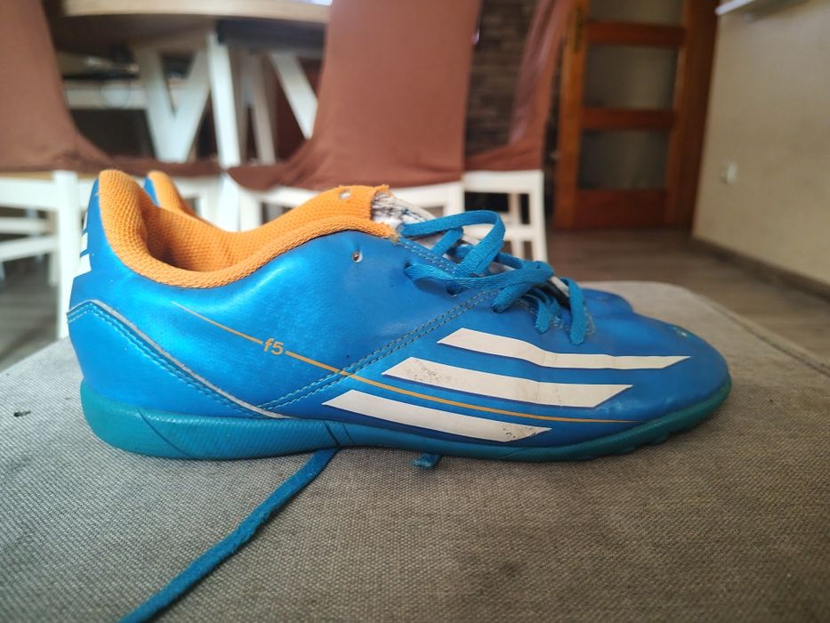 Halówki adidas rozmiar 38