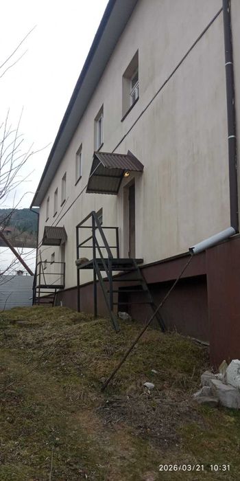 Продам базу в смт Міжгірʼя під базу відпочинку