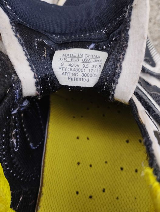 Sapatos de ciclismo Mavic brancos com detalhes pretos e amarelos