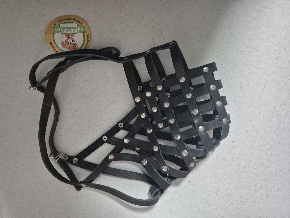 Намордник для собак шкіряний