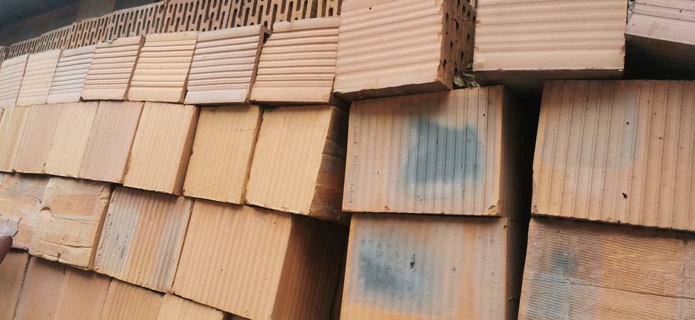 Pustak ceramiczny max cegła