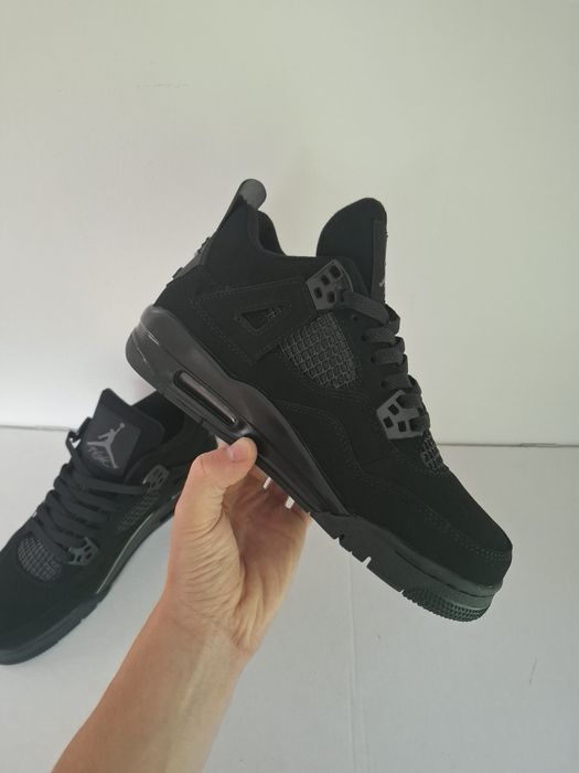 Nike Air Jordan 4 Black Cat