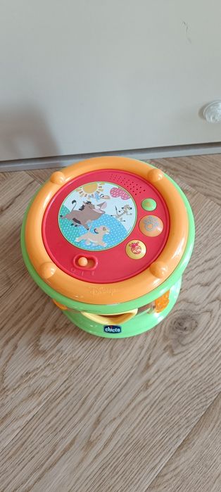 Музичний барабан-сортер "Король Лев" від Chicco. 
 Цікава функціональн