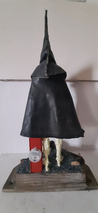 Escultura Diorama  "La muerte"