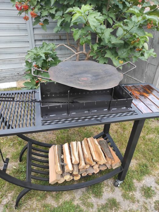 Продам мангал виготовлений власноруч в стилі лофт.