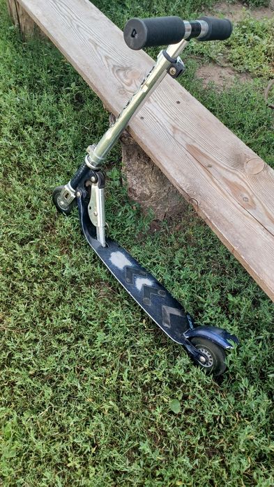 Самокат storm до 100 кг.