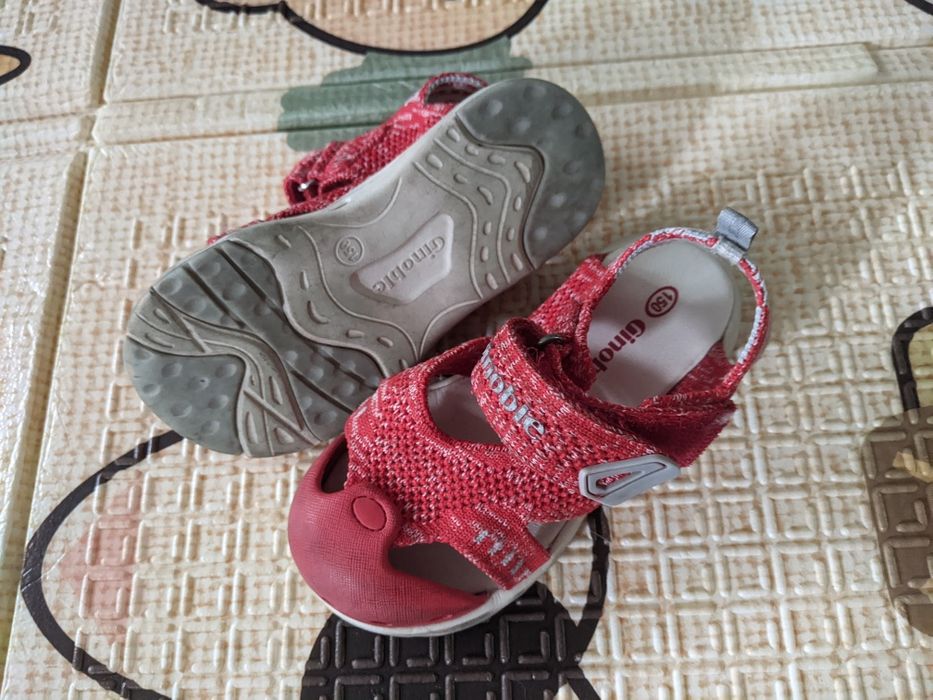 Дитяче взуття ( обмін / продаж )