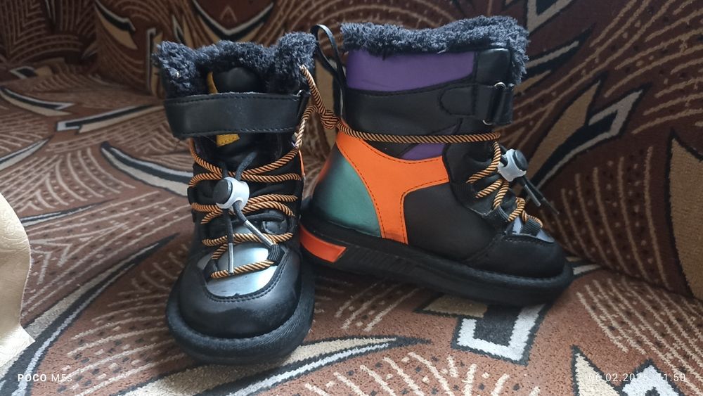 Зимові угги дутики