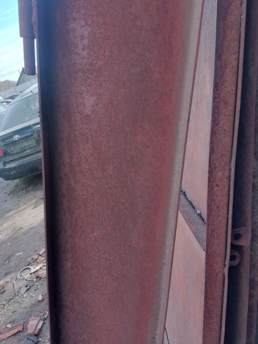 Продам ворота гаражні