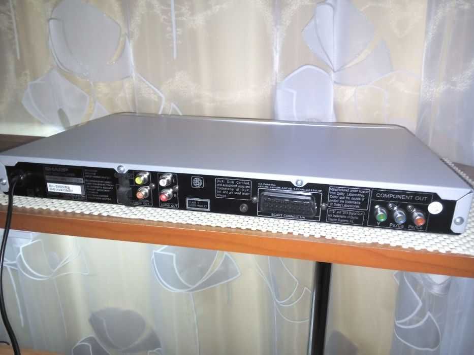 DVD Відеопроигравач "Sharp" DV-SV92S Туреччина