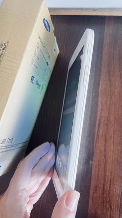 Планшет Samsung Т110