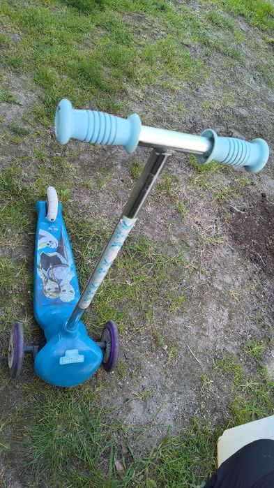 Hulajnoga frozen Smoby w dobrym stanie