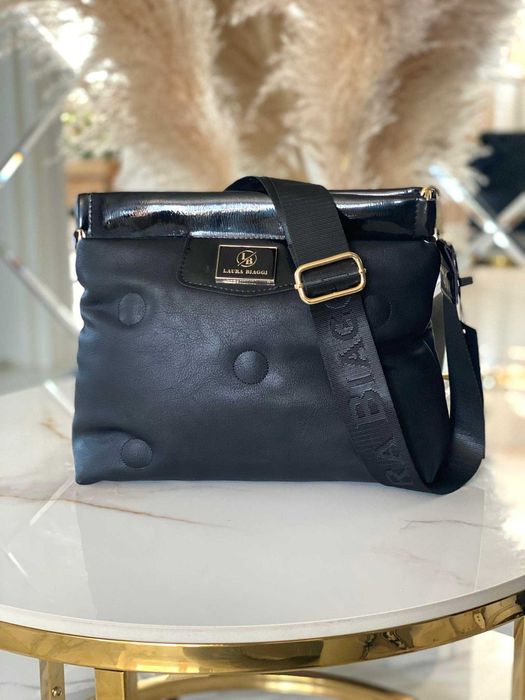 Torebka Laura Biaggi listonoszka raportówka czarna