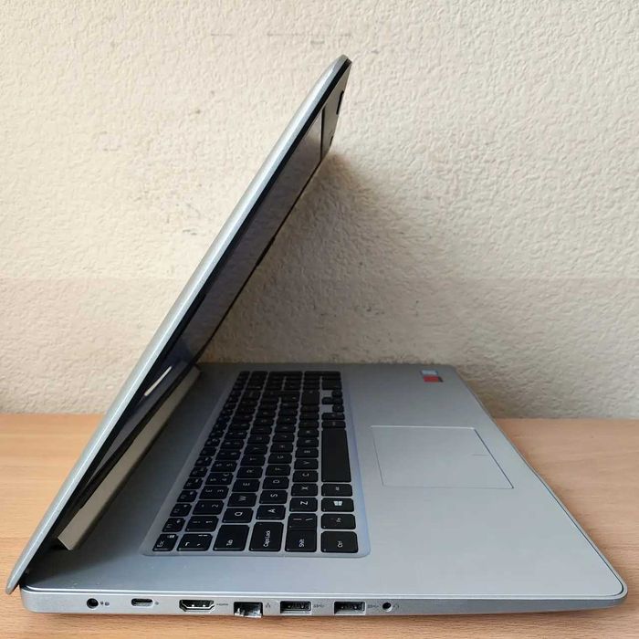Супер варіант! Dell Inspiron 17 5770 i7-8550U + 4GB графіка — Великий екран