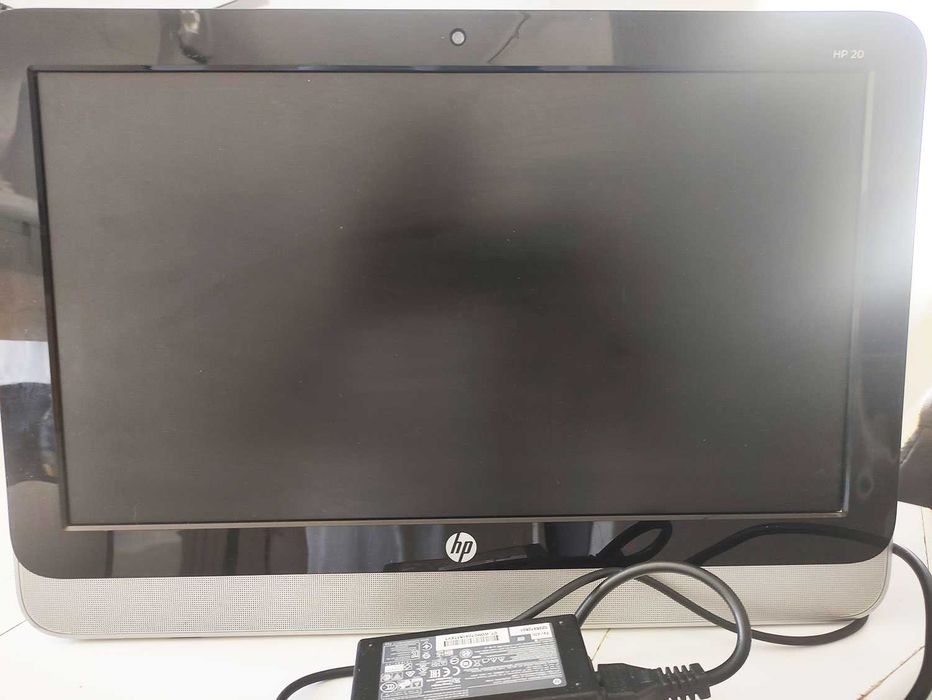 Компьютер Hewlett Packard  ALL In One  HP model No: 20-2110nf