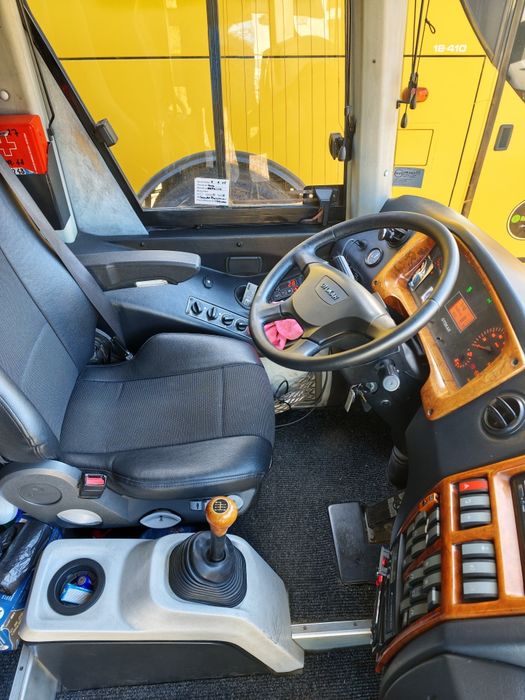 Autocarro 37 Lugares MAN