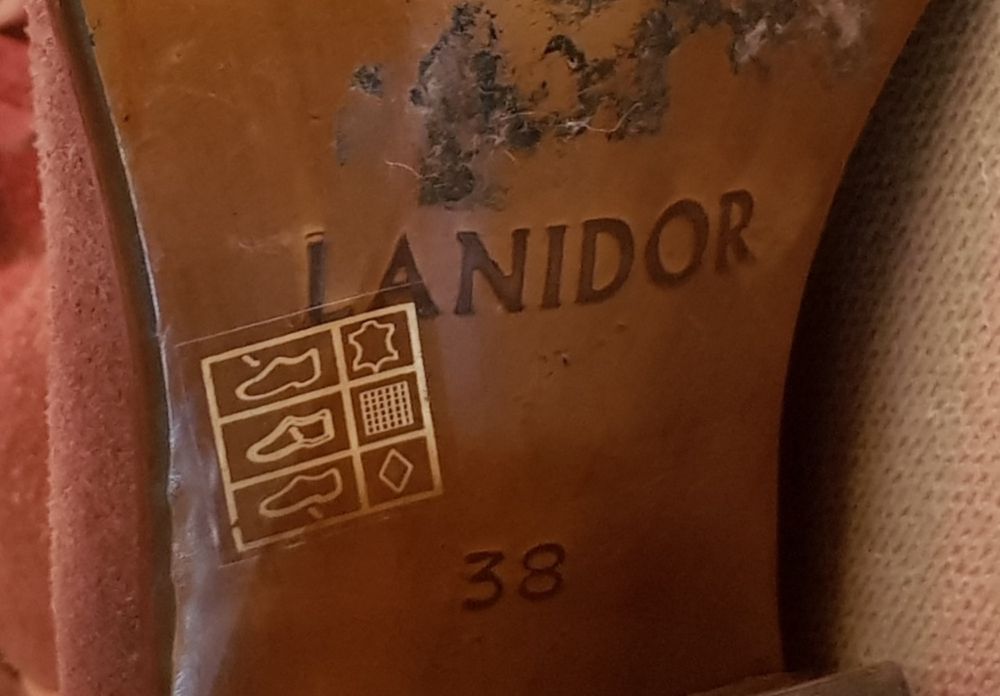 Botas LANIDOR estilo vaqueiro com franjas em camurça