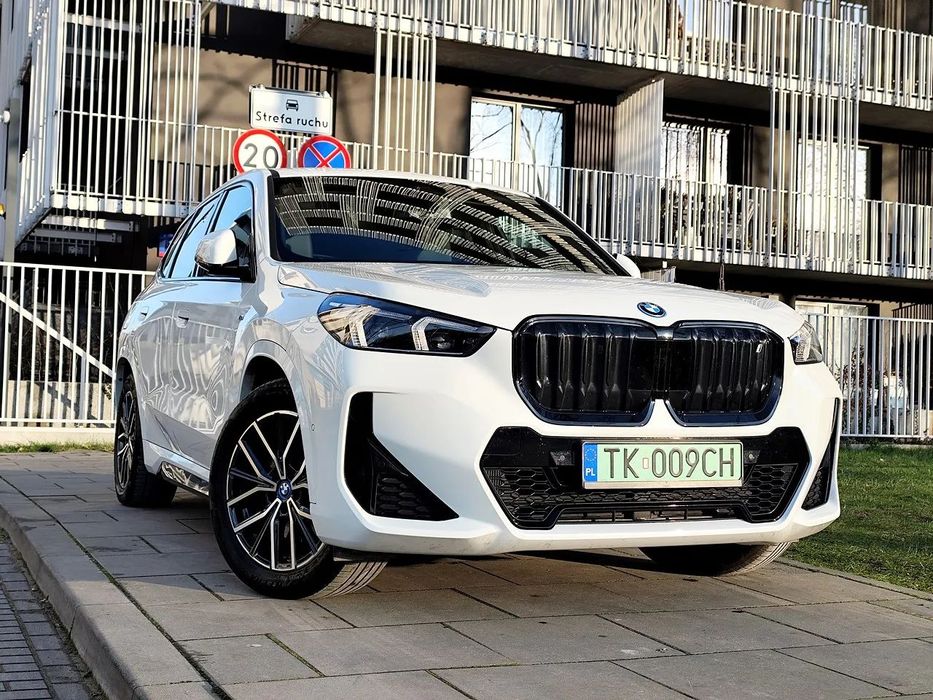 BMW iX1 iX1 xDrive30 313 KM* Salon PL* 1 Wł* Vat 23%* MPakiet*