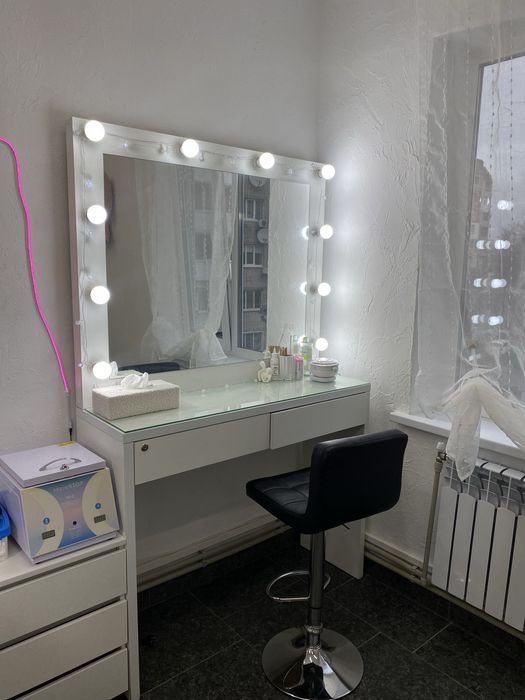 Здаю в оренду робоче місце для бровіста.