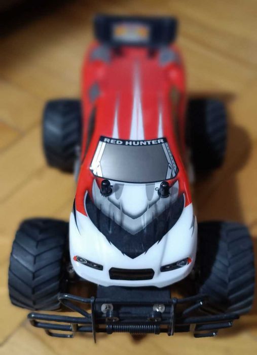 Samochód zdalnie sterowany Carrera Red Hunter X