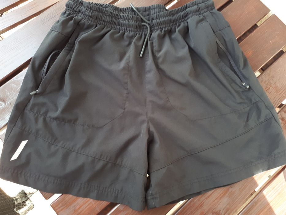 Spodenki na w-f krótkie S/M czarne