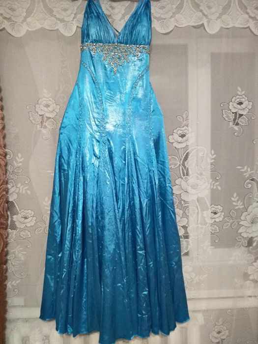 Вечірня,випускна сукня