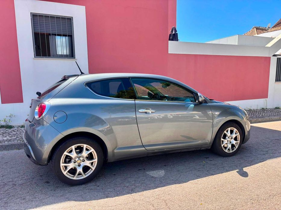 Alfa Romeo MiTo 1.3 JTDm 90cv – Nacional