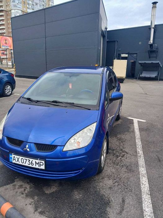Mitsubishi colt 2008 автомат(робот)