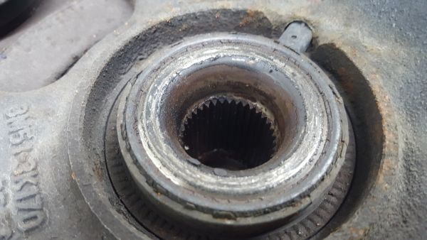 Manga de eixo frente direita VOLVO S40 II (MS)