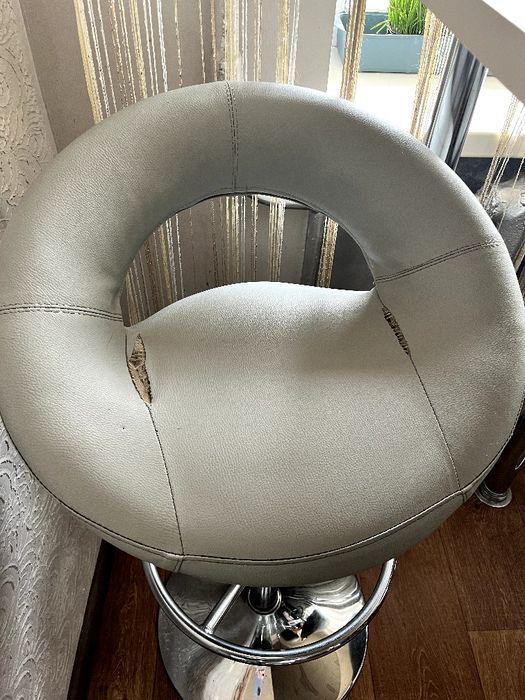 Комплект барних стільців