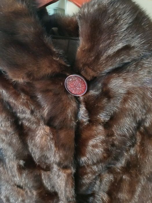 Жіноча норкова шуба 50-52 розміру