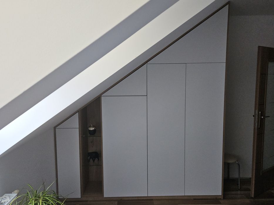 Szafy skos, Szafy w zabudowie, Garderoby.