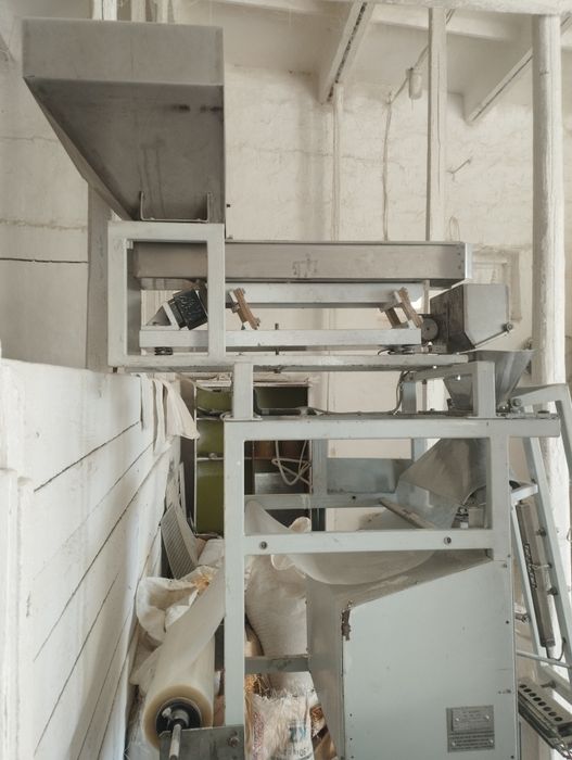 Фасувальний напівавтомат від 100г до 1кг