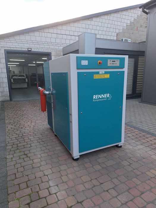 Kompresor śrubowy RENNER 55 KW