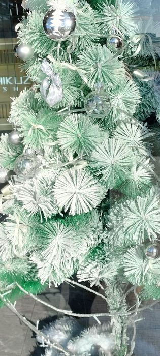 Árvore de natal artificial nova