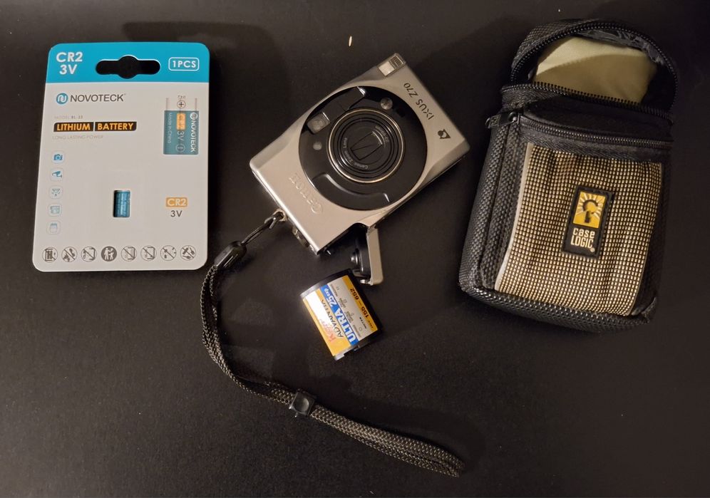 Câmara Analógica Canon IXUS Z70 – Estado Impecável e Testada