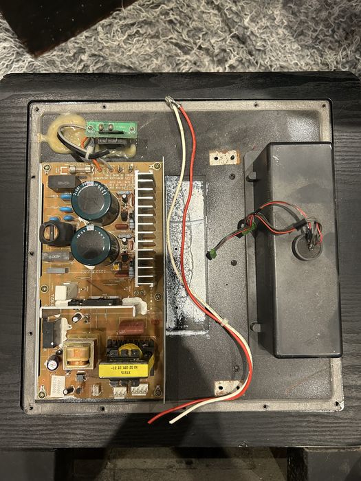 Subwoofer yamaha yst-sw800 (sama skrzynia i glosnik)
