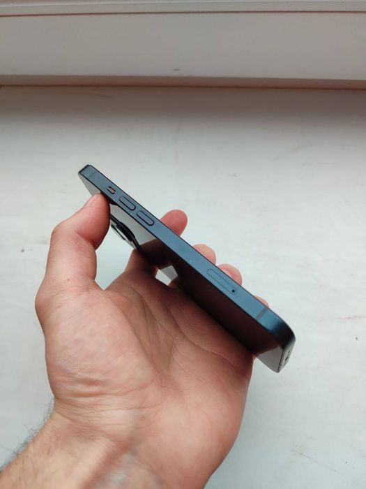 Айфон 13 на 128гб