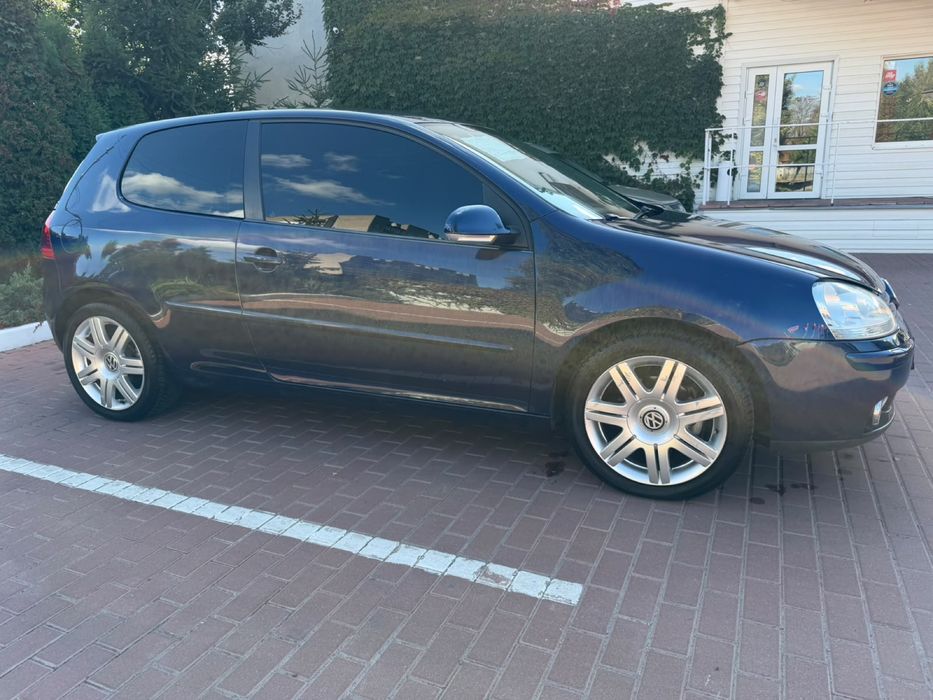 Volkswagen Golf 2008 рік
