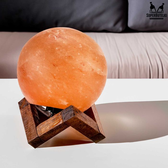 Lampa solna KULA na stojaku 4 kg z soli himalajskiej