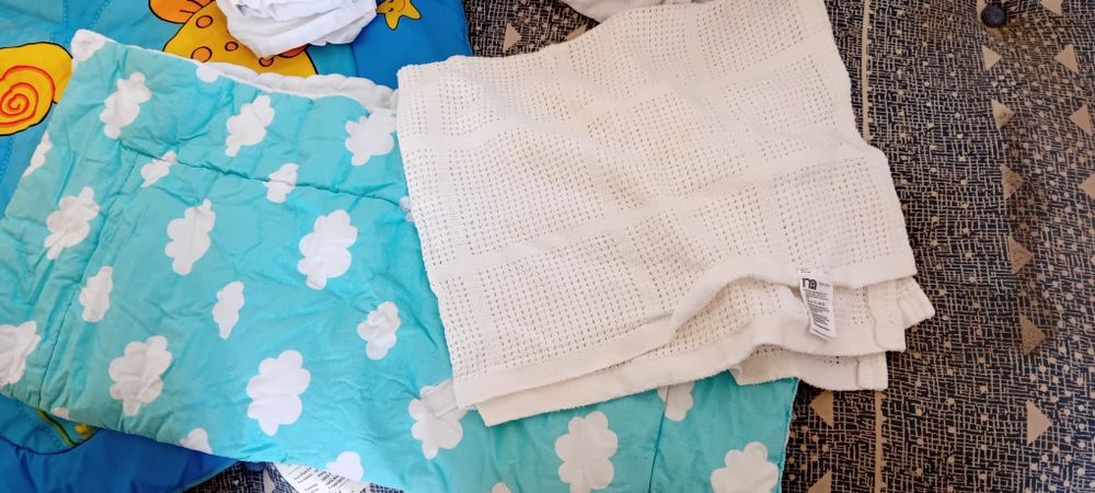 Tapete de brincadeira, mantas, lençóis e toalhas bebé (9 peças)