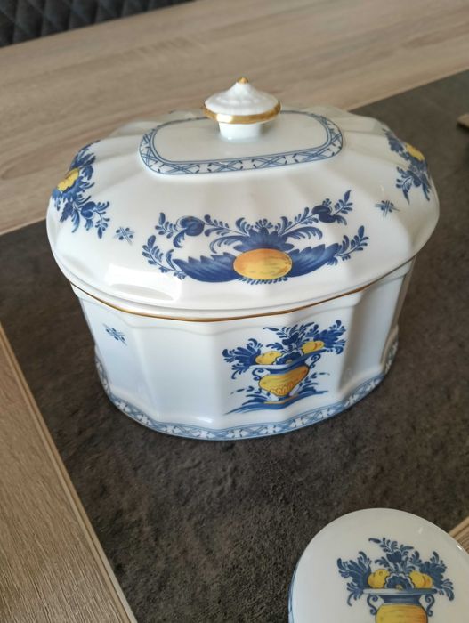 Conjunto de peças Vista Alegre