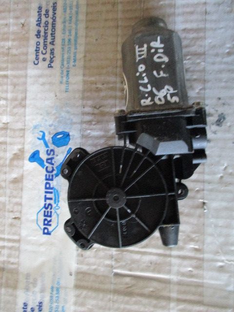 Motor vidro frente direito RENAULT Clio III (BR0/1, CR0/1)